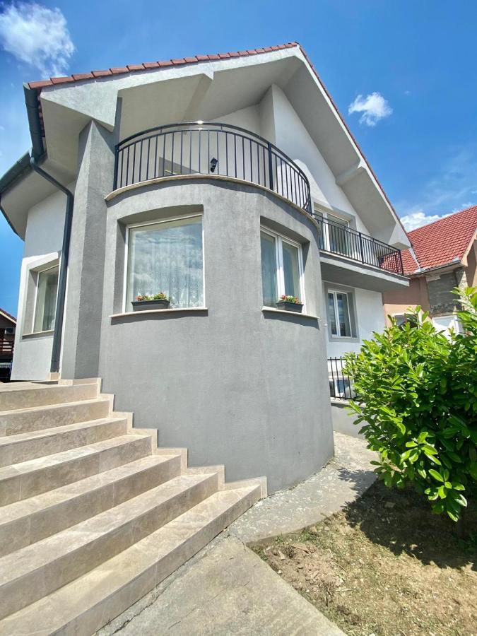 Anca'S Home ออราแด ภายนอก รูปภาพ